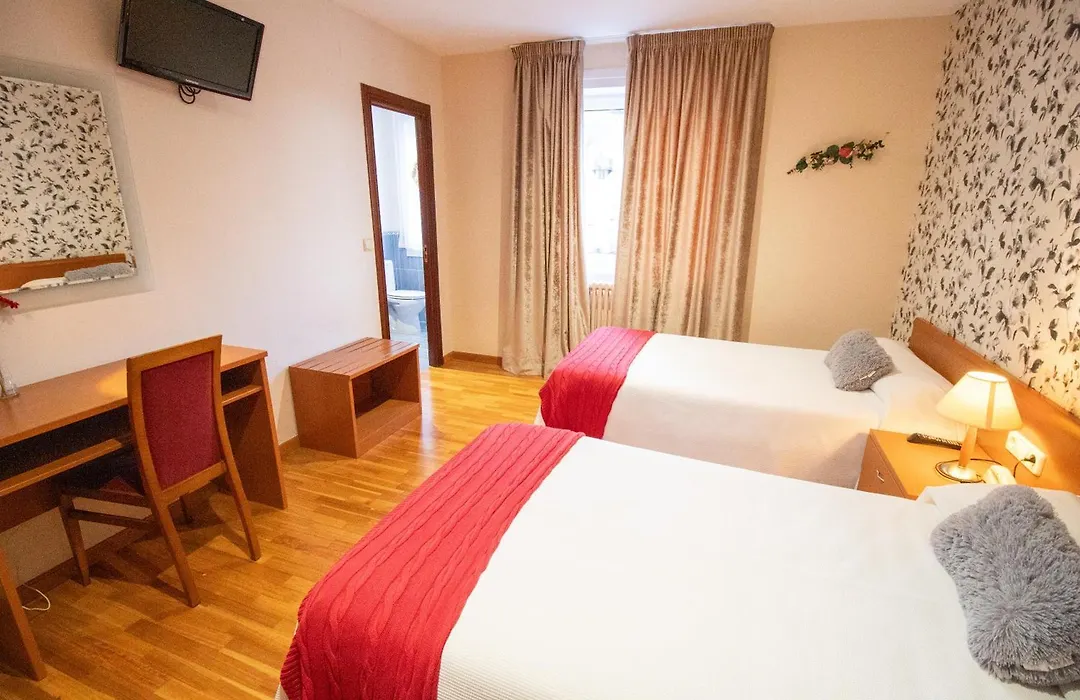 Hotel Montero-1